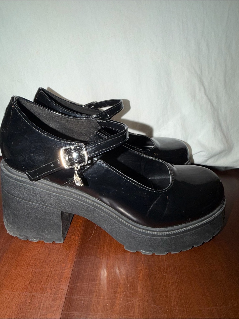 Soda Black Patent Platform Mary Jane Chunky Heels Size 9